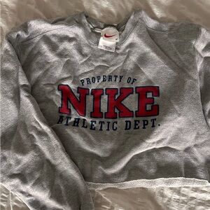 Vintage Nike Cropped Sweatshirt